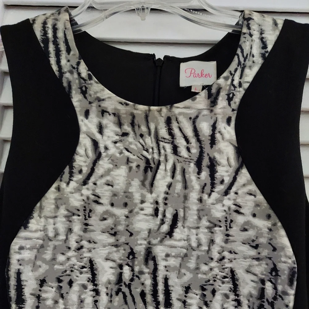 PARKER DRESS - Picture 4 of 8